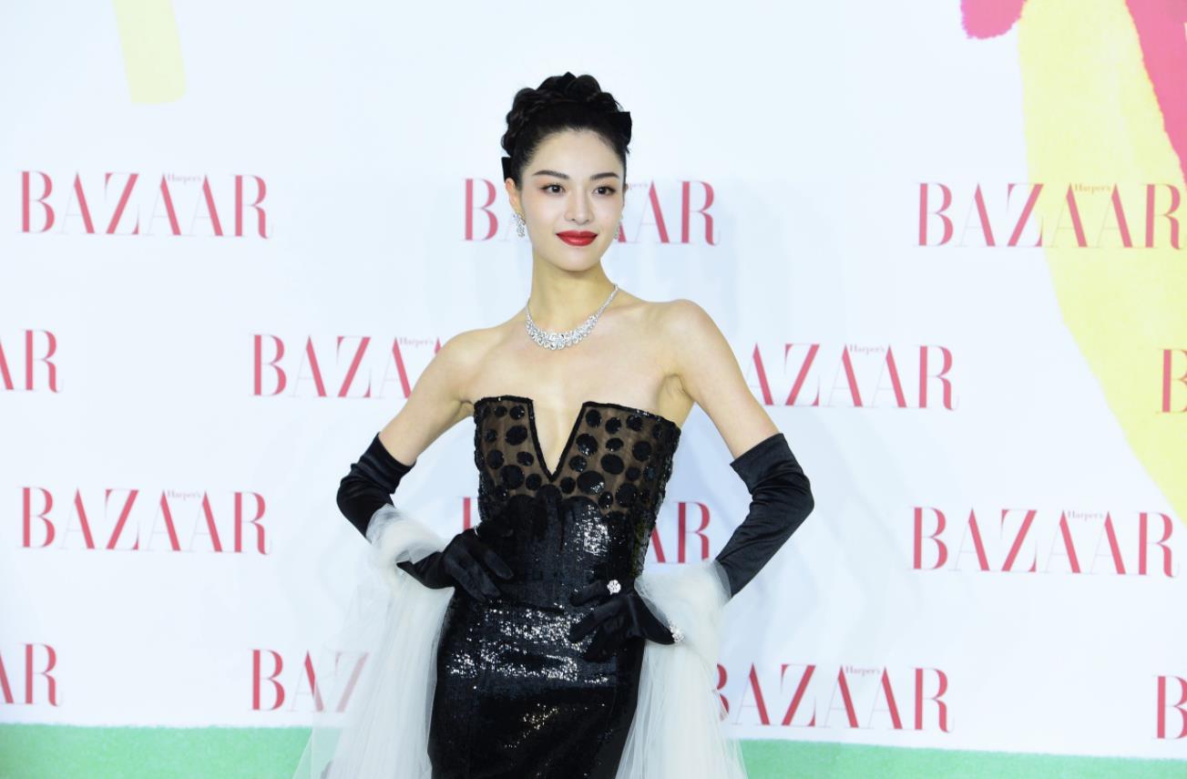 时尚芭莎慈善夜红毯照片上的各路仙女和帅哥们来罗