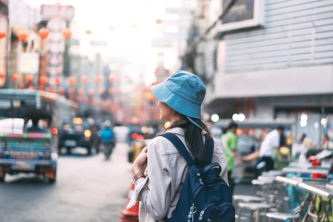 曾经能穷游的泰国贵到去不起了的原因是什么呢？