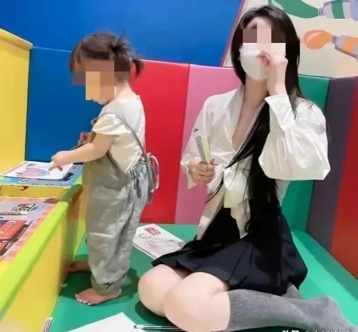 台州美女幼师出轨男家长事件再曝大瓜,和4s店老板长期偷欢