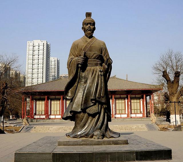 南越皇帝居然是秦朝将领的赵佗,他是如何一步步成为朕的?
