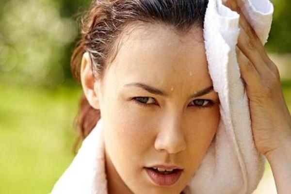 出汗真的可以排毒养颜吗？今天就让各位看清真相！